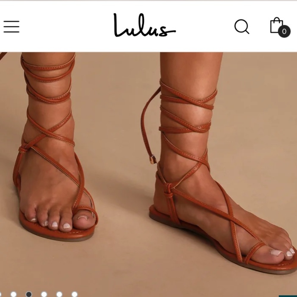 Lulu’s Micah Lace-up flat Sandals